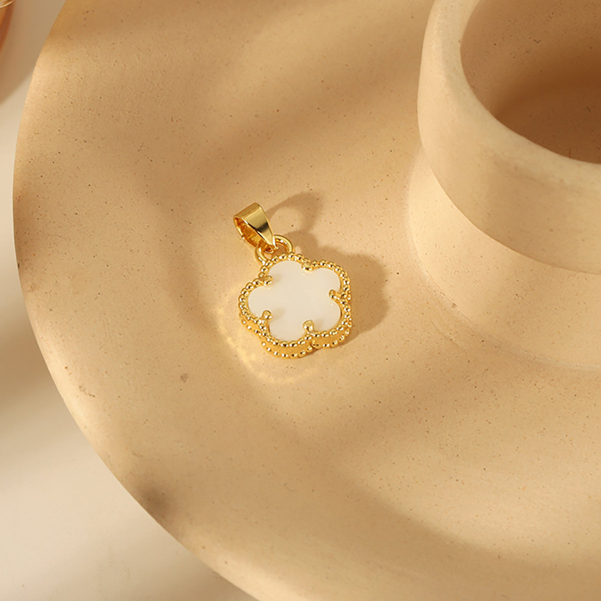 1 Piece 12.6*3.6mm Hole 2~2.9mm Copper 18K Gold Plated Five petal flower Pendant By Trendy Jewels