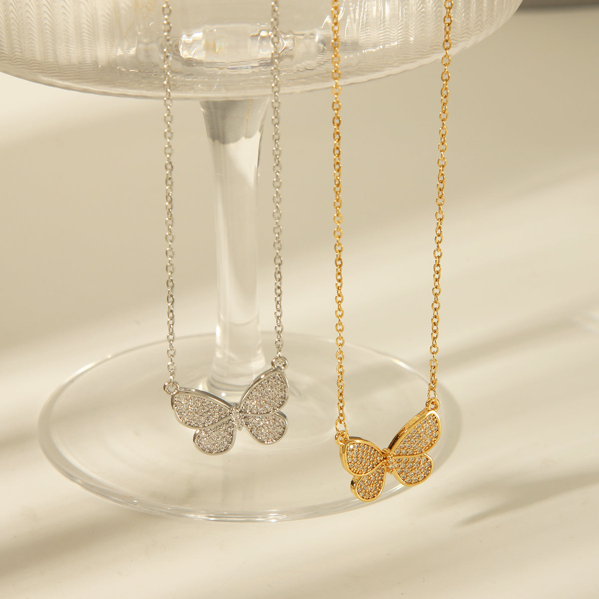 Casual Simple Style Butterfly 304 Stainless Steel Copper Inlay 18K Gold Plated Zircon Pendant Necklace By Trendy Jewels