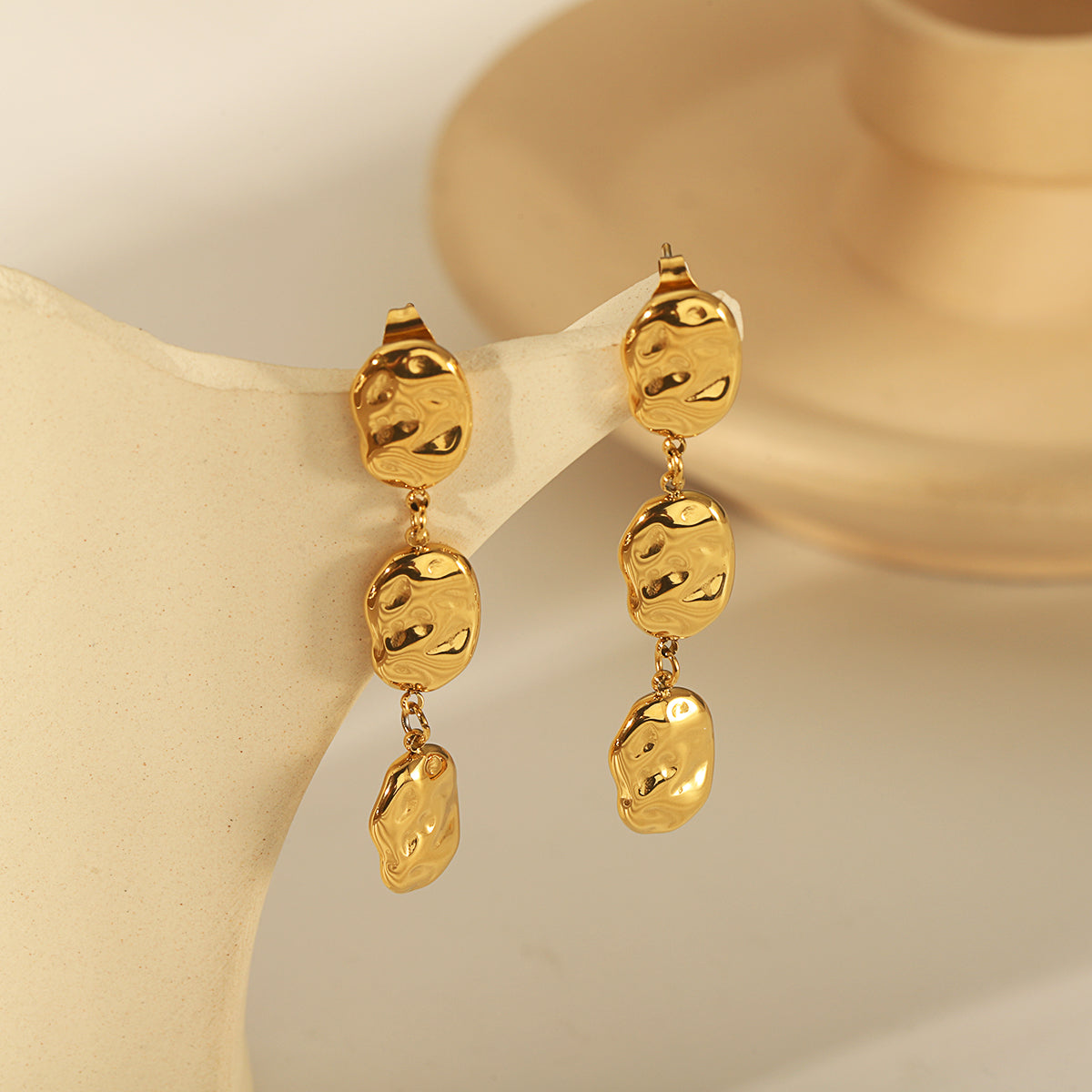 1 Pair Vintage Style Exaggerated Round Plating 304 Stainless Steel 18K Gold Plated Drop Earrings By Trendy Jewels