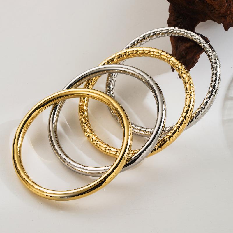 Stainless Steel 14K Gold Plated Simple Style Argyle Chunky Thick Bangle By Trendy Jewels